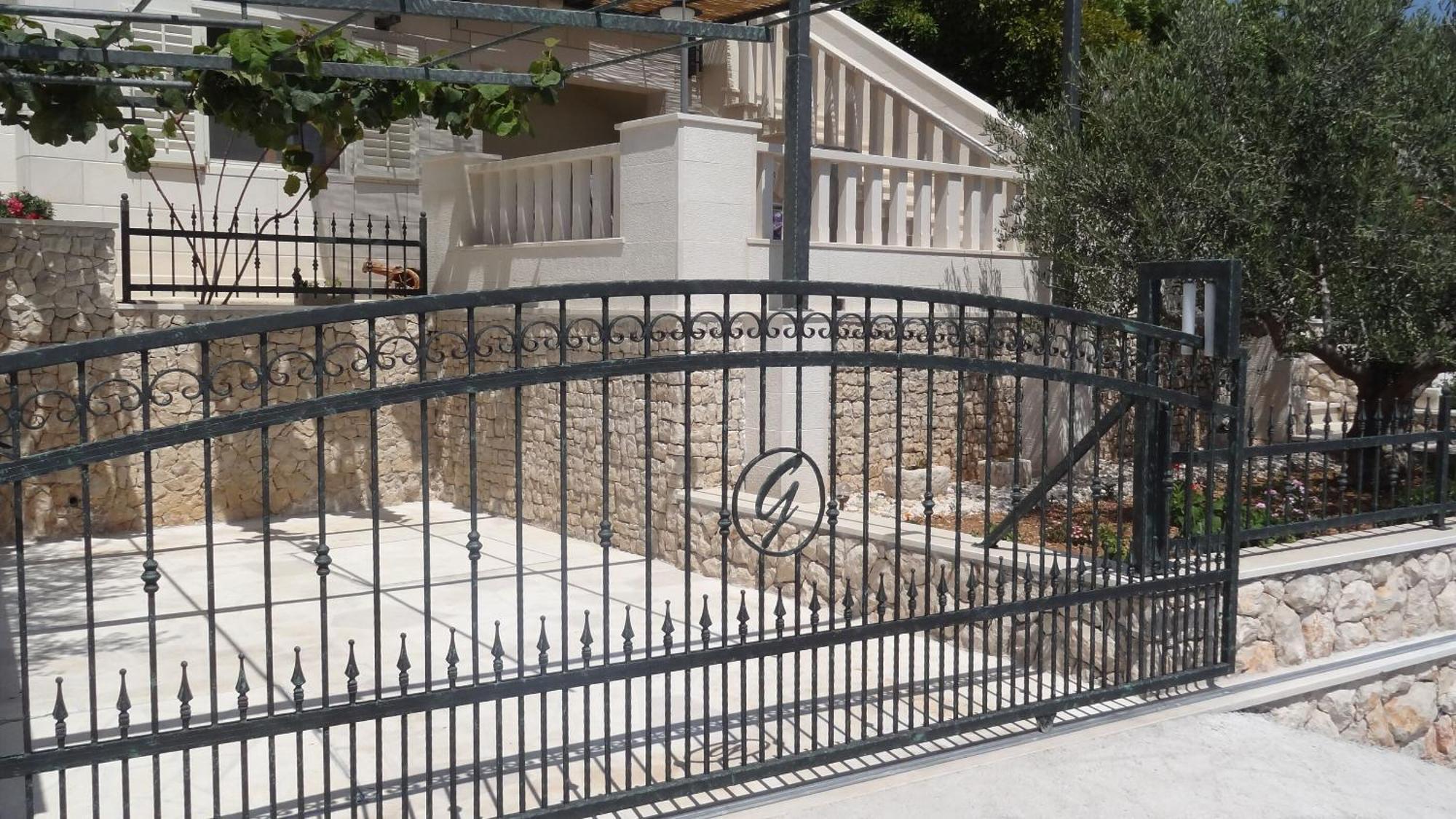 Apartments Branka - 30 M From Beach Sevid Exterior foto